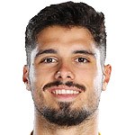  欧冠赛场突发冲突，内托推搡球童引欧足联调查；切尔西球员或面临禁赛风险。 体育新闻 欧冠赛场突发冲突，内托推搡球童引欧足联调查；切尔西球员或面临禁赛风险。 体育新闻