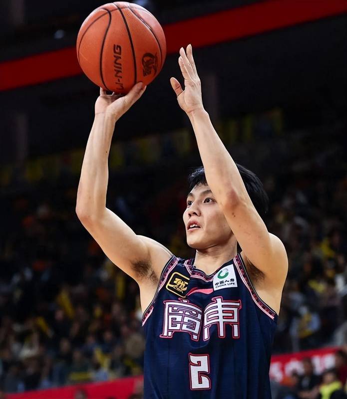 内线战术演变与球员负荷管理:基于广州男篮的数据透视 IT技术 内线战术演变与球员负荷管理:基于广州男篮的数据透视 IT技术