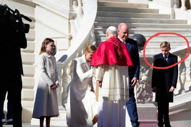  四百年光阴流转：一场跨越世纪的王室礼仪教科书 文化旅游