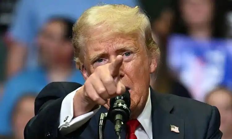  预警机坠毁的背后：美军中东战略失效与地缘博弈的逻辑推演 新闻