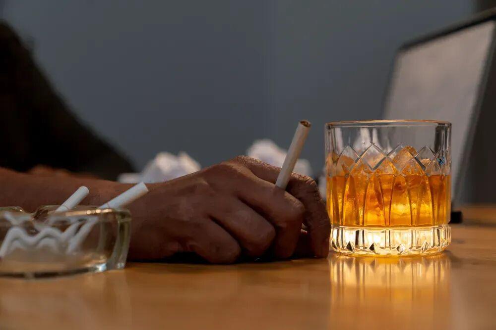 破解生育密码:精子RNA修饰与后代健康的深层关联 健康养生