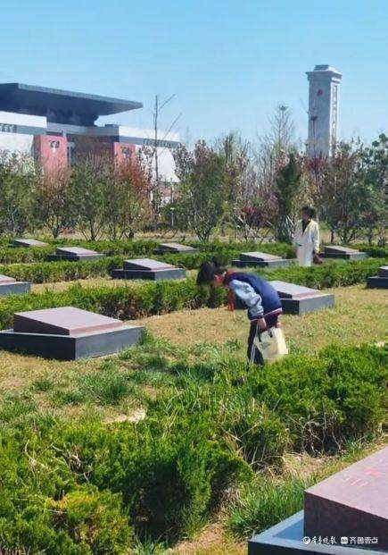  那罐糖的故事：一位小学生如何用最甜的方式，唤醒了一座城的记忆 情感心理