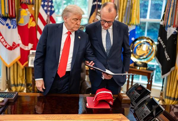  从“纸老虎”论到防务重构：北约裂变中的技术博弈与战略演进 新闻